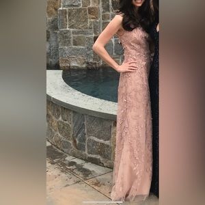 BCBG MAXAZRIA pink appliqué floral gown. Beautiful detail. Worn once